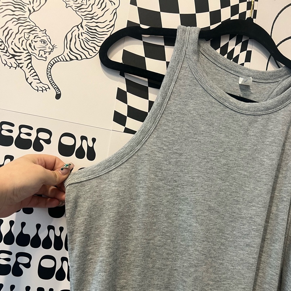 👽 Rib-Knit Racerback Tank 👽 - Picture 2 of 5